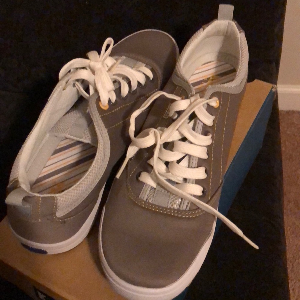 Keds Womens sneakers SZ 10